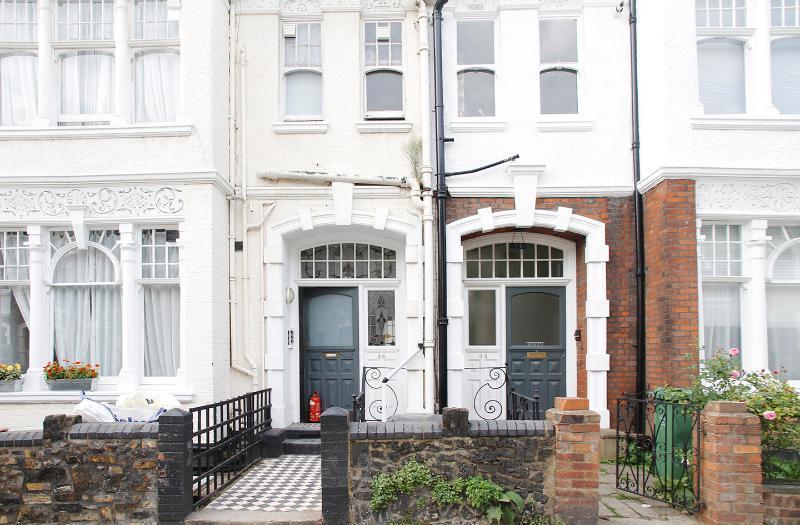 Belsize Park Boutique Accommodation London Exterior photo